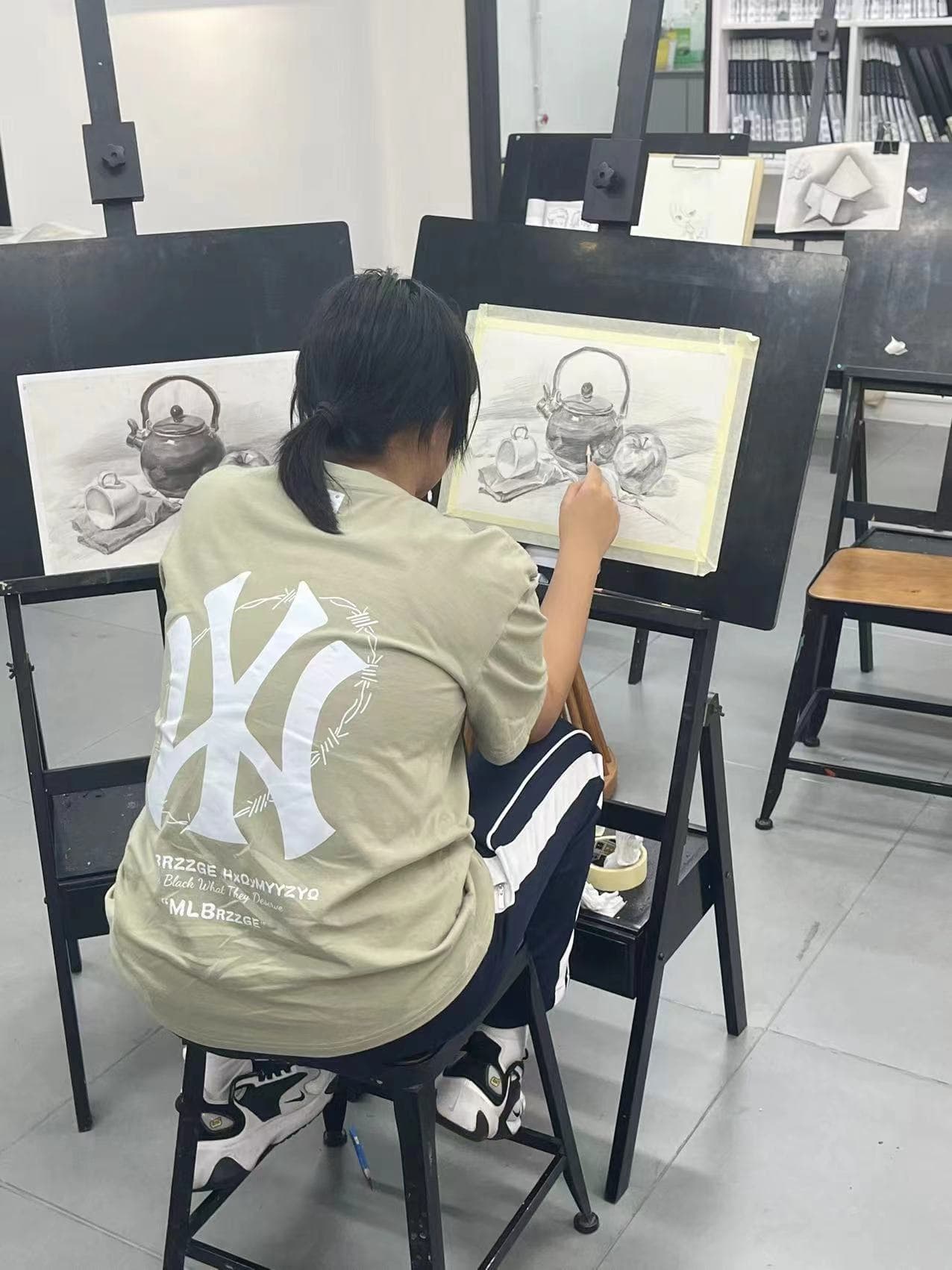 少儿美术集训画室机构